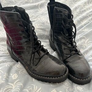 Black combat boots - alligator skin detail